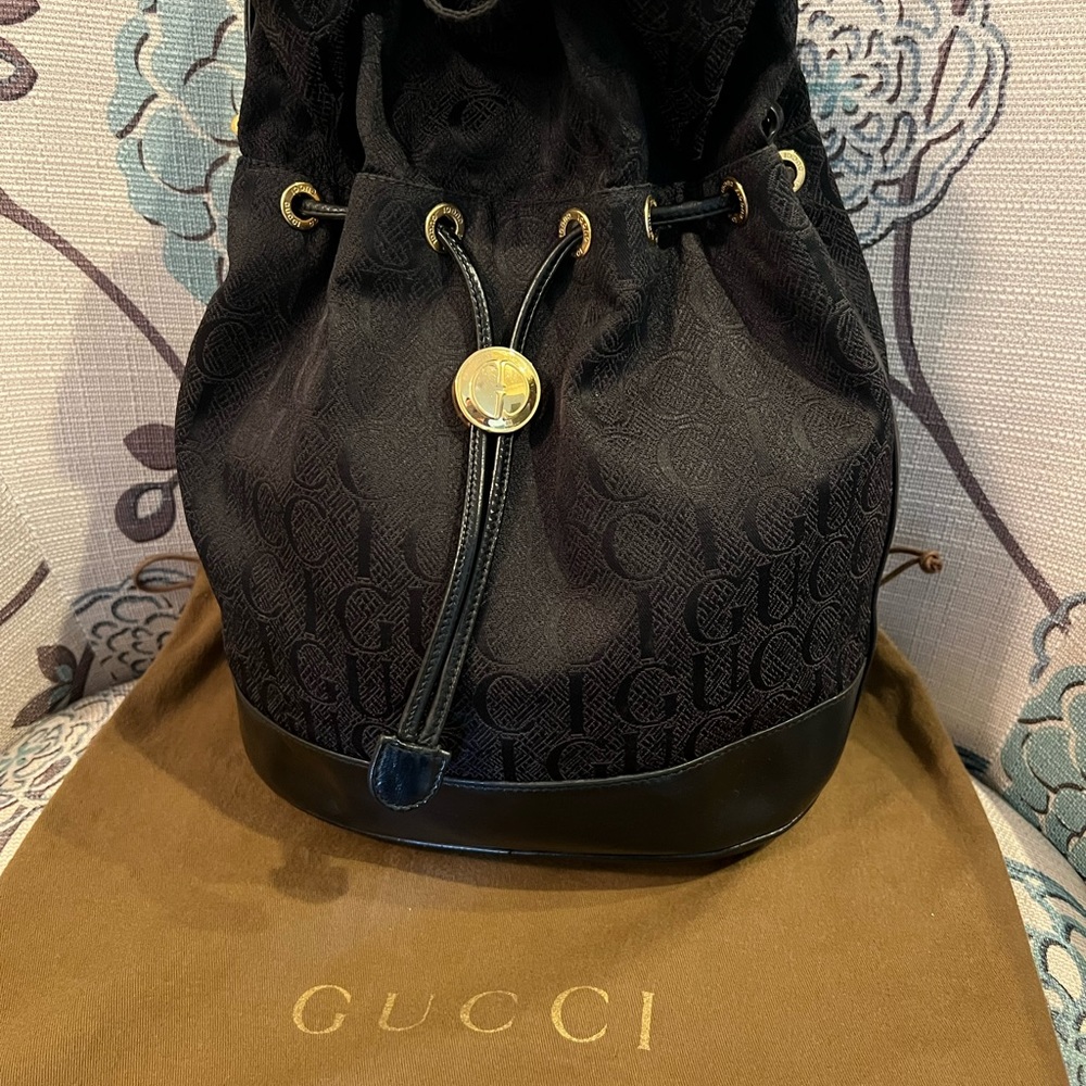 Gucci medium black leather tapestry bucket elegant shoulder bag/RARE - Picture 8 of 15